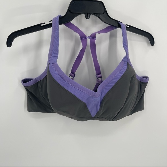 Torrid Womans Active Sports Bra Plus Size 46C gray  Purple Racerback Underwire - Picture 7 of 7
